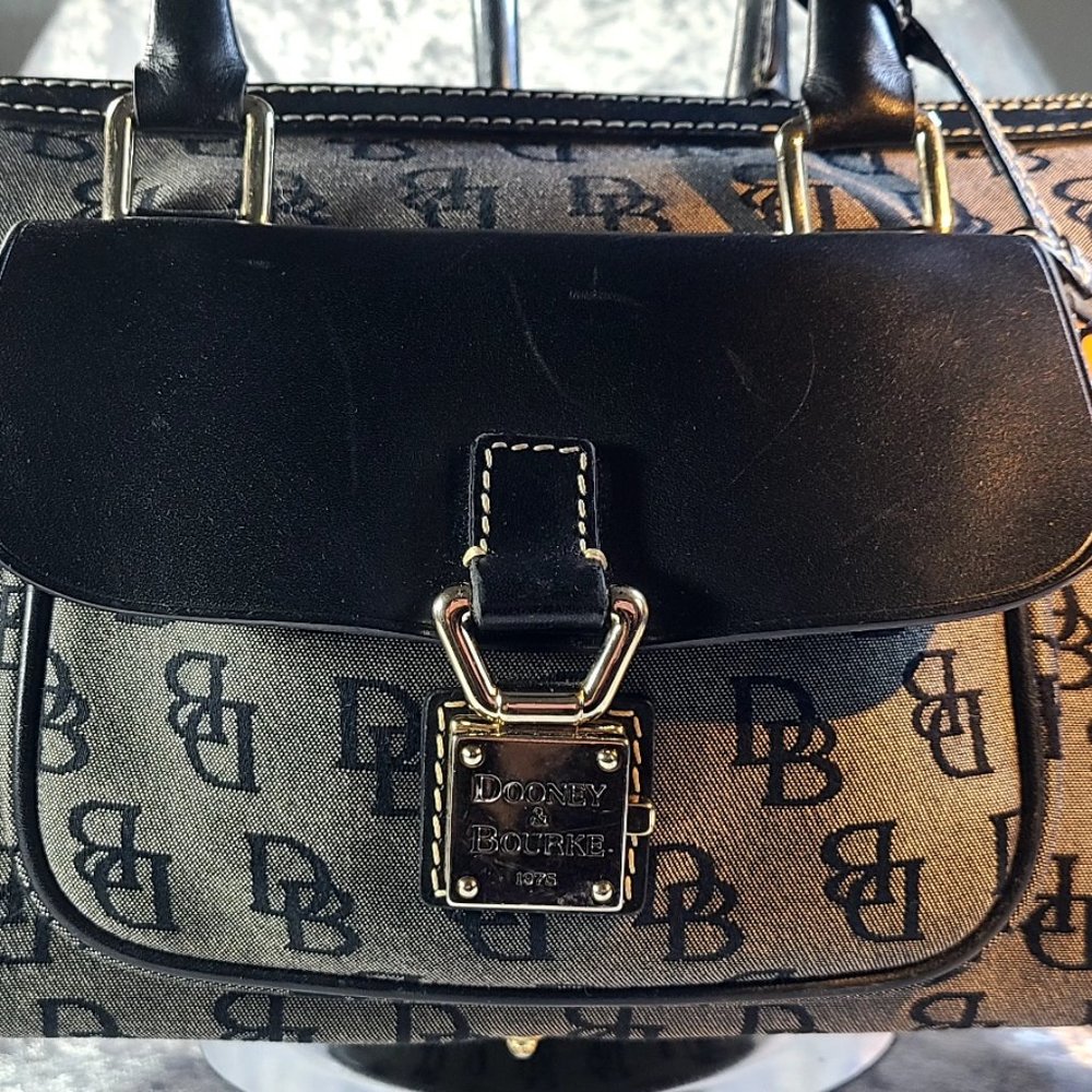 Dooney & Bourke Signature Front Clasp Pocket Handbag Purse - Gunmetal Hardware